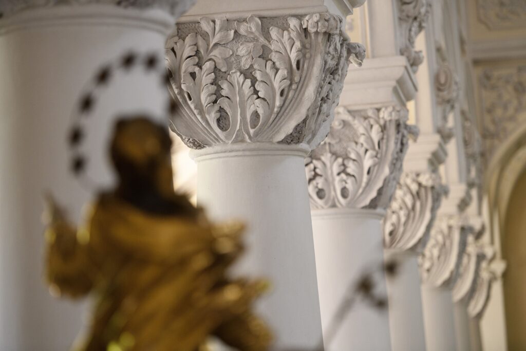 Stuckdetail aus der Klosterkirche der Oberzeller Schwestern